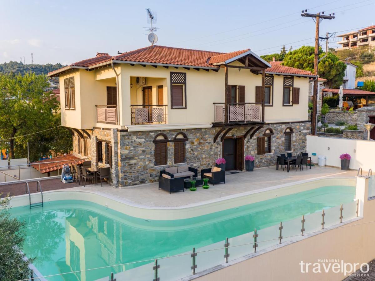 Villa Artemis By Rentalspro - Nikiti Halkidiki Εξωτερικό φωτογραφία